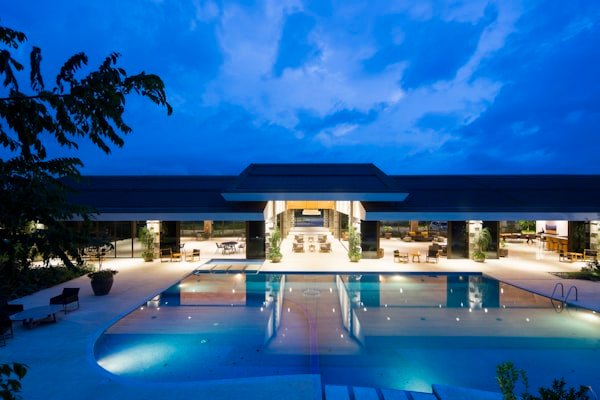 Luxury Hillside Villas – Cinematic Tour
